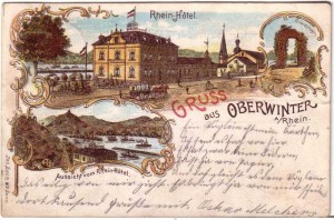 Winzerverein, Rheinhotel Oberwinter 1898
Der handschriftliche Text auf der Ansichtskarte lautet:
Ein Vögelein ist mein Kärtchen,
ich send es froh von hier.
Es hat zwar keine Federn,
es ist ja aus Papier.
Und doch gleicht es dem Vögelein
Das eilig von mir zieht.
Es bringt ja von mir scheidend
Dir tausend Grüße mit.
Oskar Melchers